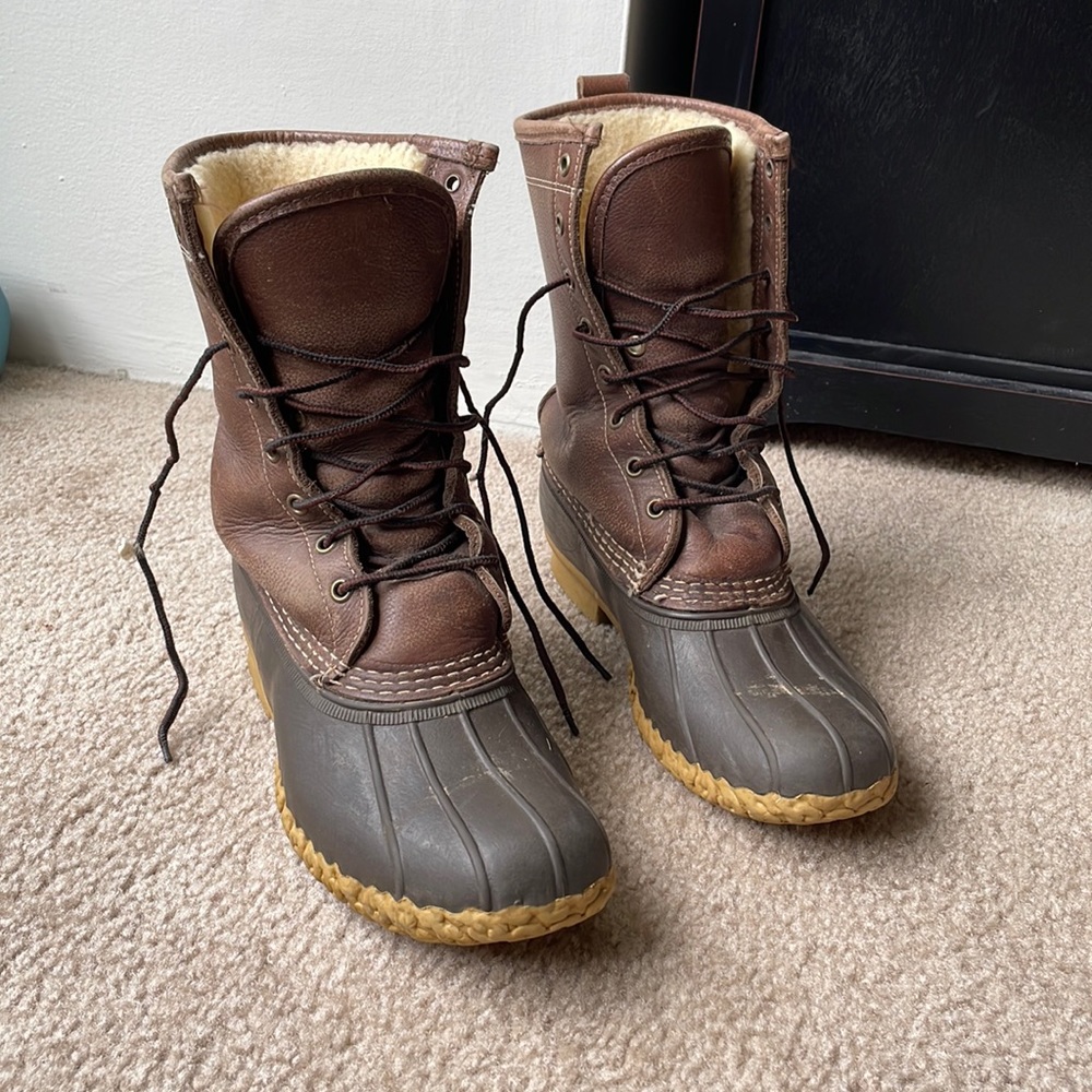 LL Bean Dark Brown Shearling Lined Duck Boots